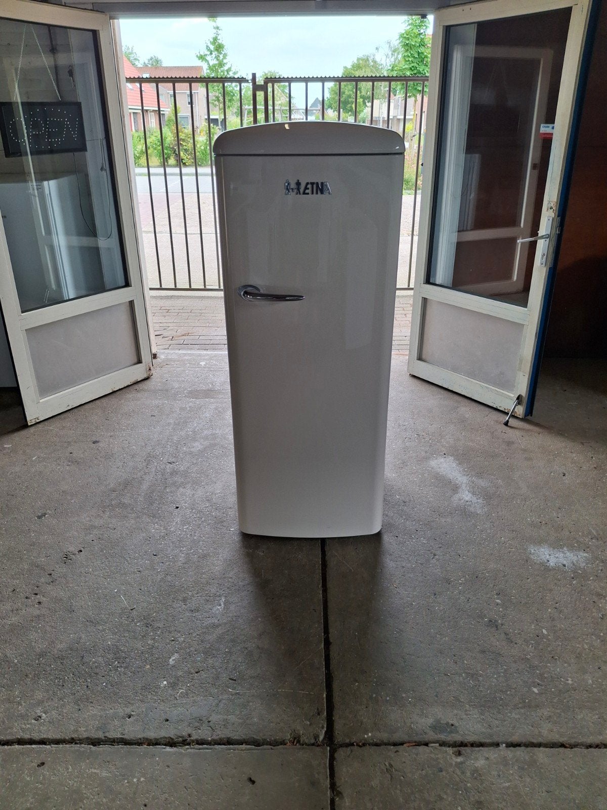 ETNA retro koelkast  Zo goed als nieuw, Etna, Etna, 200 liter of meer, Zo goed als nieuw