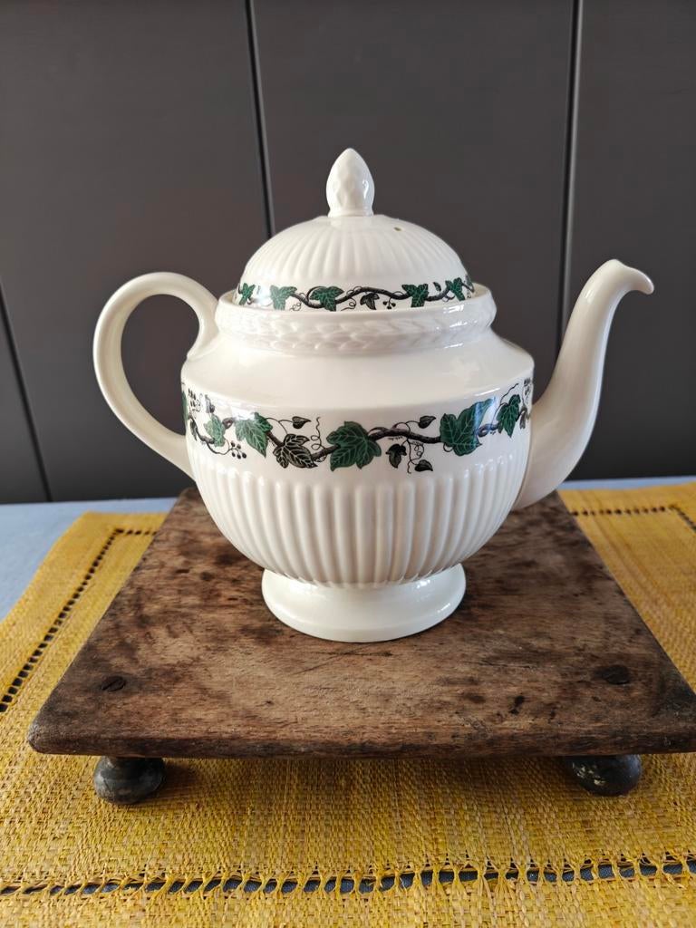 Wedgwood Stratford theepot, Huis en Inrichting, Overige typen, Ophalen of Verzenden, Zo goed als nieuw, Wedgwood