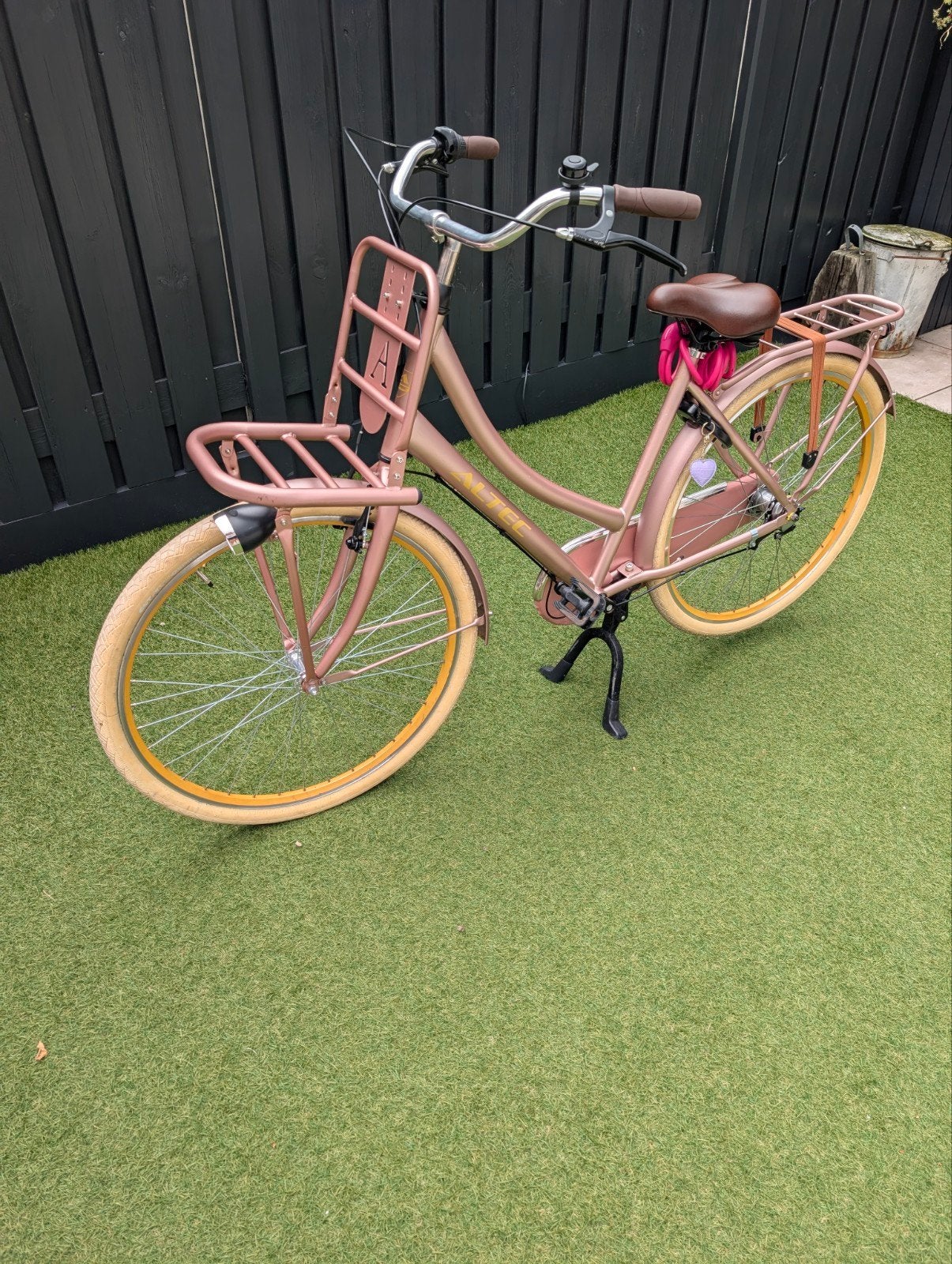 Altec fiets met voordrager - Roségoud, Fietsen en Brommers, Fietsen | Dames | Damesfietsen, Gebruikt, Velgrem, 47 tot 50 cm, Versnellingen