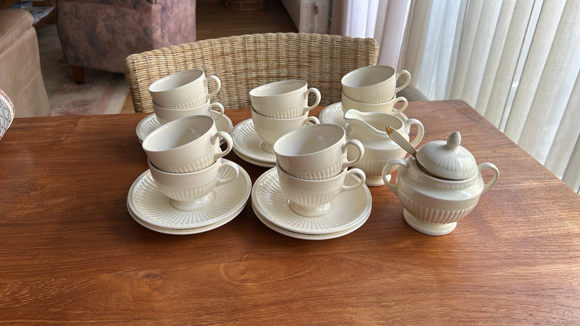 Wedgewood Edme Plain, Ophalen, Klassiek, Zo goed als nieuw, Kop(pen) en/of Schotel(s)
