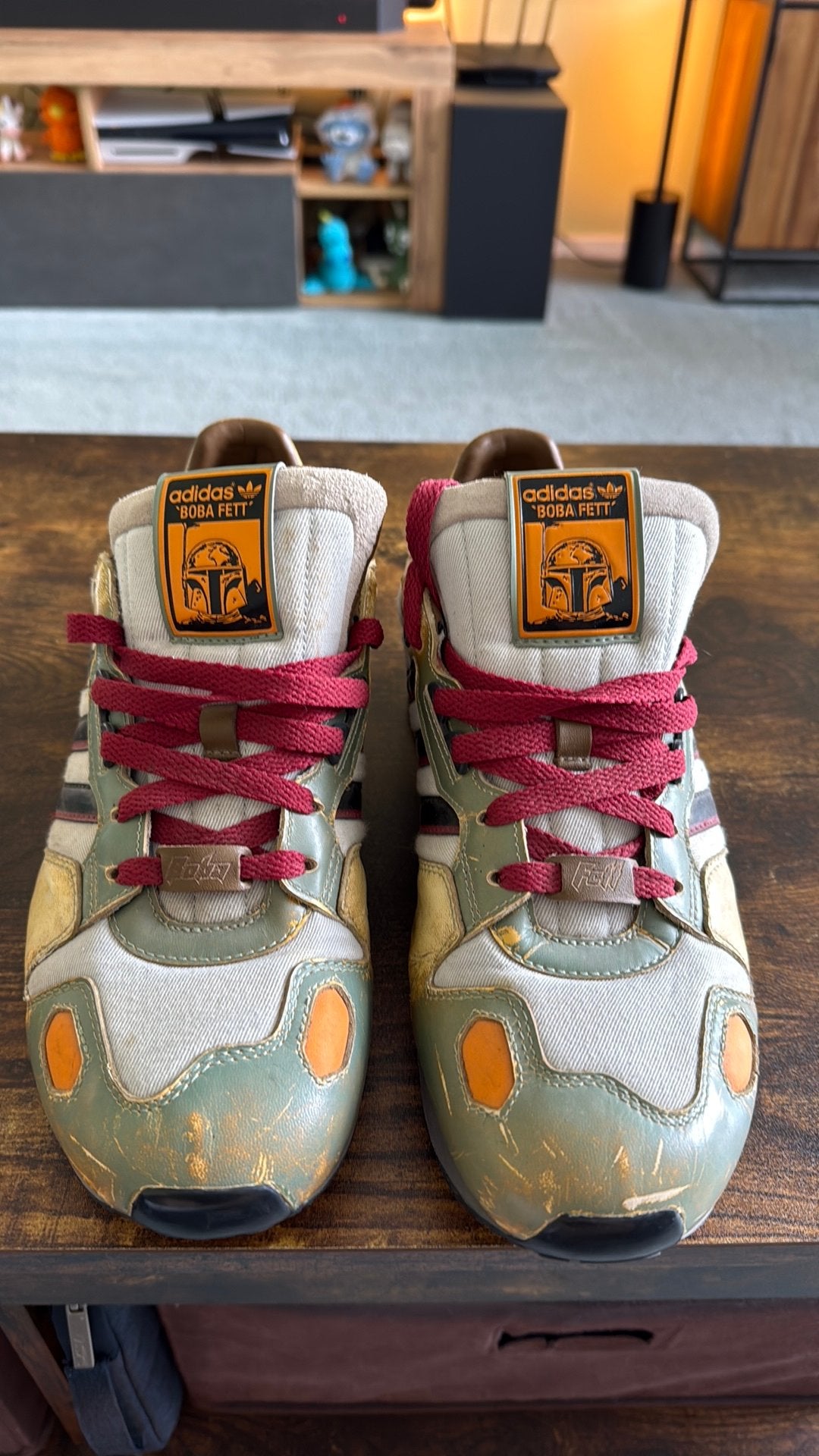 Boba fett adidas shoes 43 1/3, Verzamelen, Ophalen, Zo goed als nieuw, Overige typen
