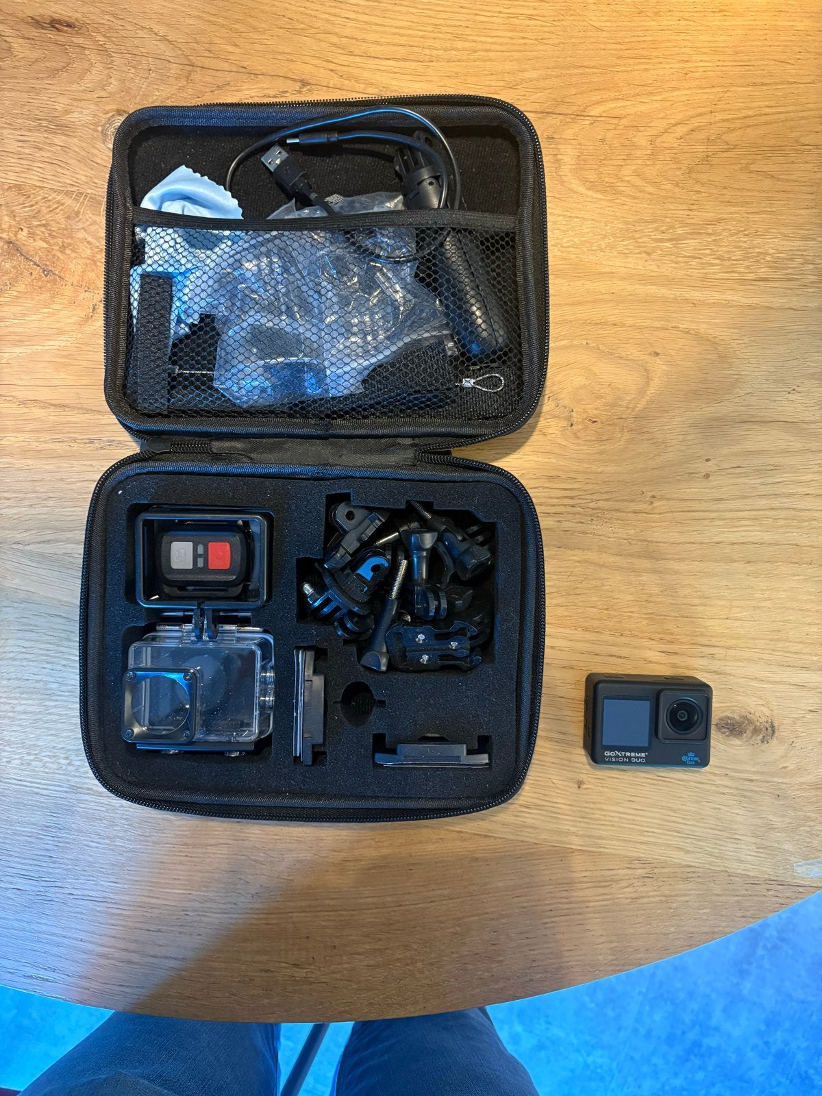 Foto 3 van GoXtreme Vision Duo Action Camera - Compleet met accessoires