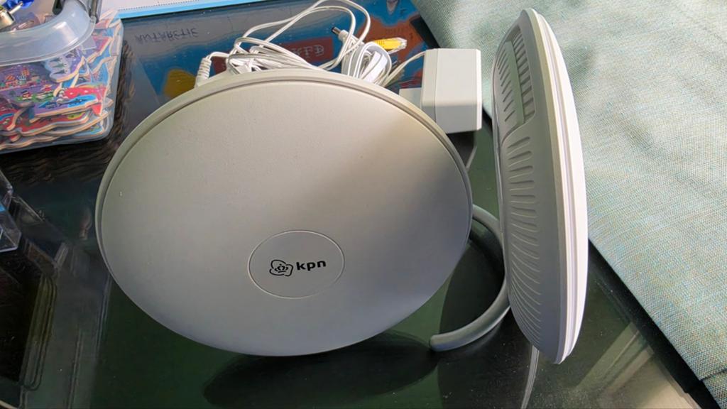 KPN SuperWifi punten (2 stuks) voor optimaal bereik, Computers en Software, Routers en Modems, Ophalen of Verzenden, Gebruikt