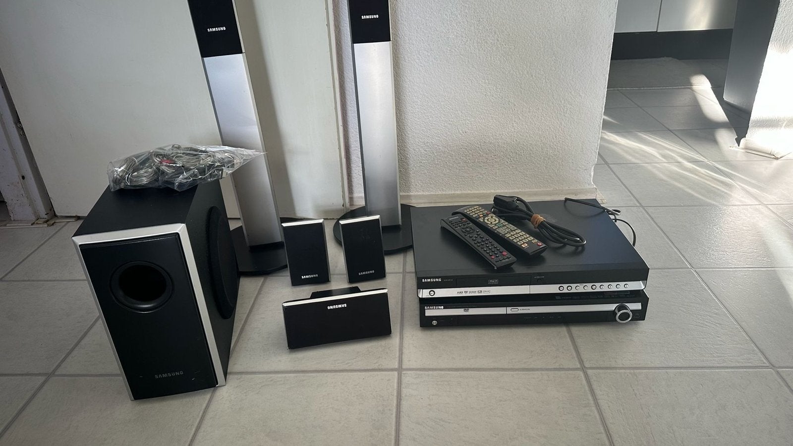 Samsung Home Cinema Set met DVD-speler en 5.1 luidsprekers, Audio, Tv en Foto, Home Cinema-sets, Gebruikt, 70 watt of meer, Ophalen of Verzenden