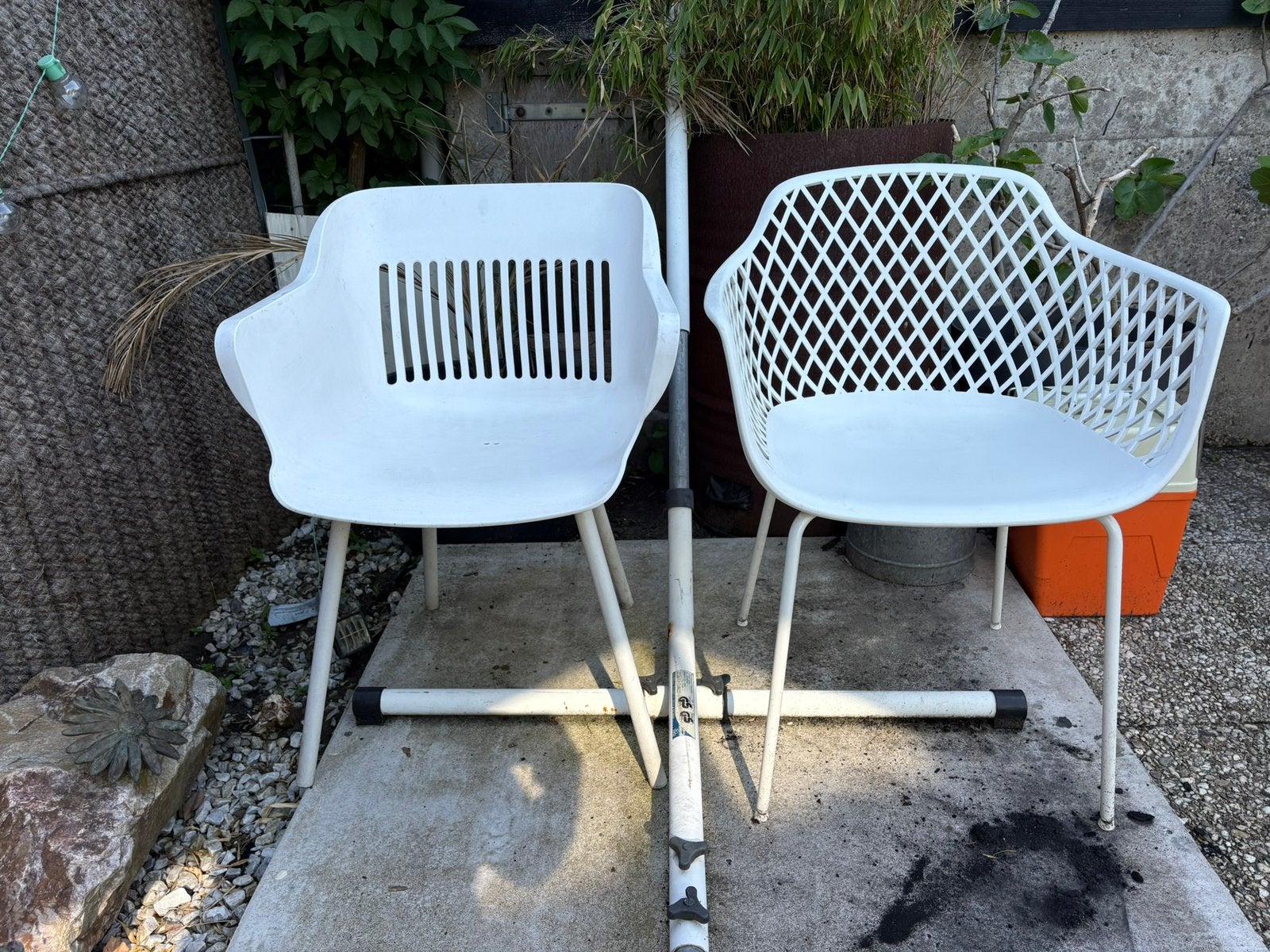 2 witte hippe tuinstoelen leen bakker kwantum?, Ophalen, Gebruikt