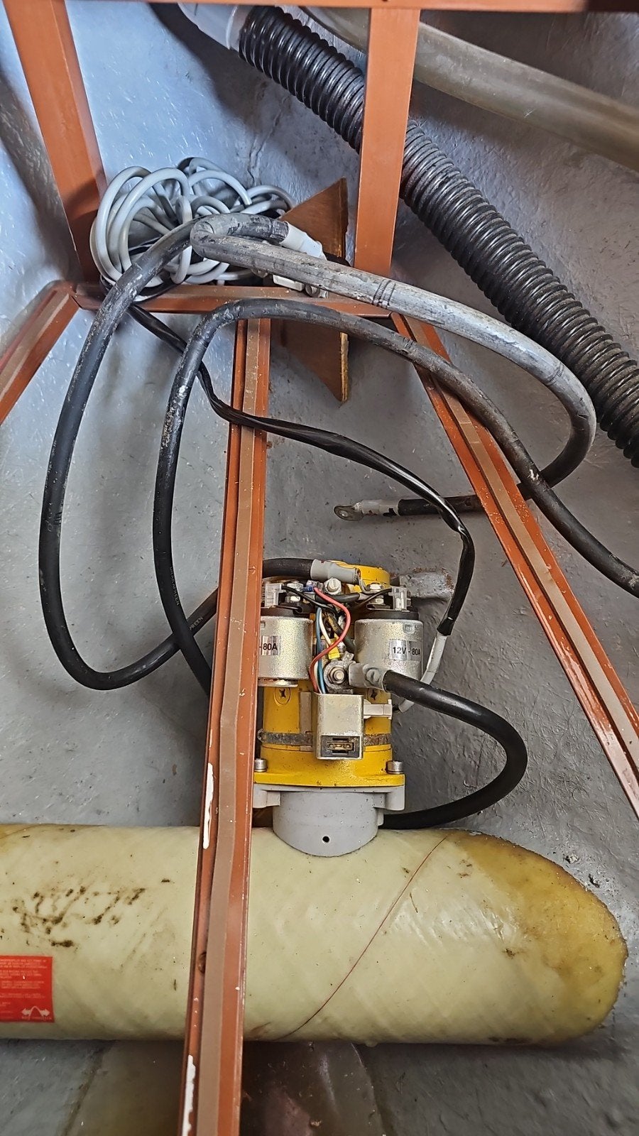 Vetus boegschroef 150-35 12V-80A, Ophalen, Zo goed als nieuw, Motor en Techniek