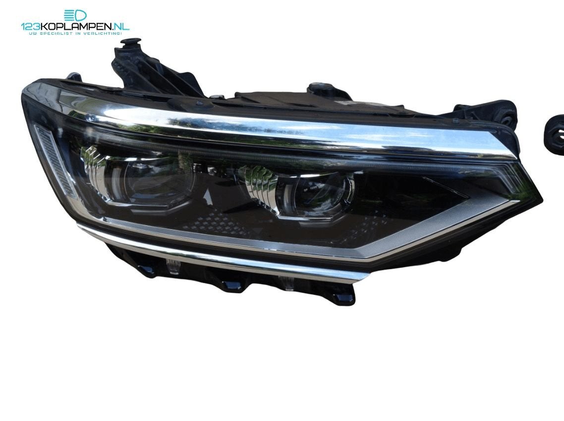 Volkswagen Passat B8 facelift Matrix IQ LED koplampen, Auto-onderdelen, Verlichting, Ophalen, Gebruikt, -, Volkswagen