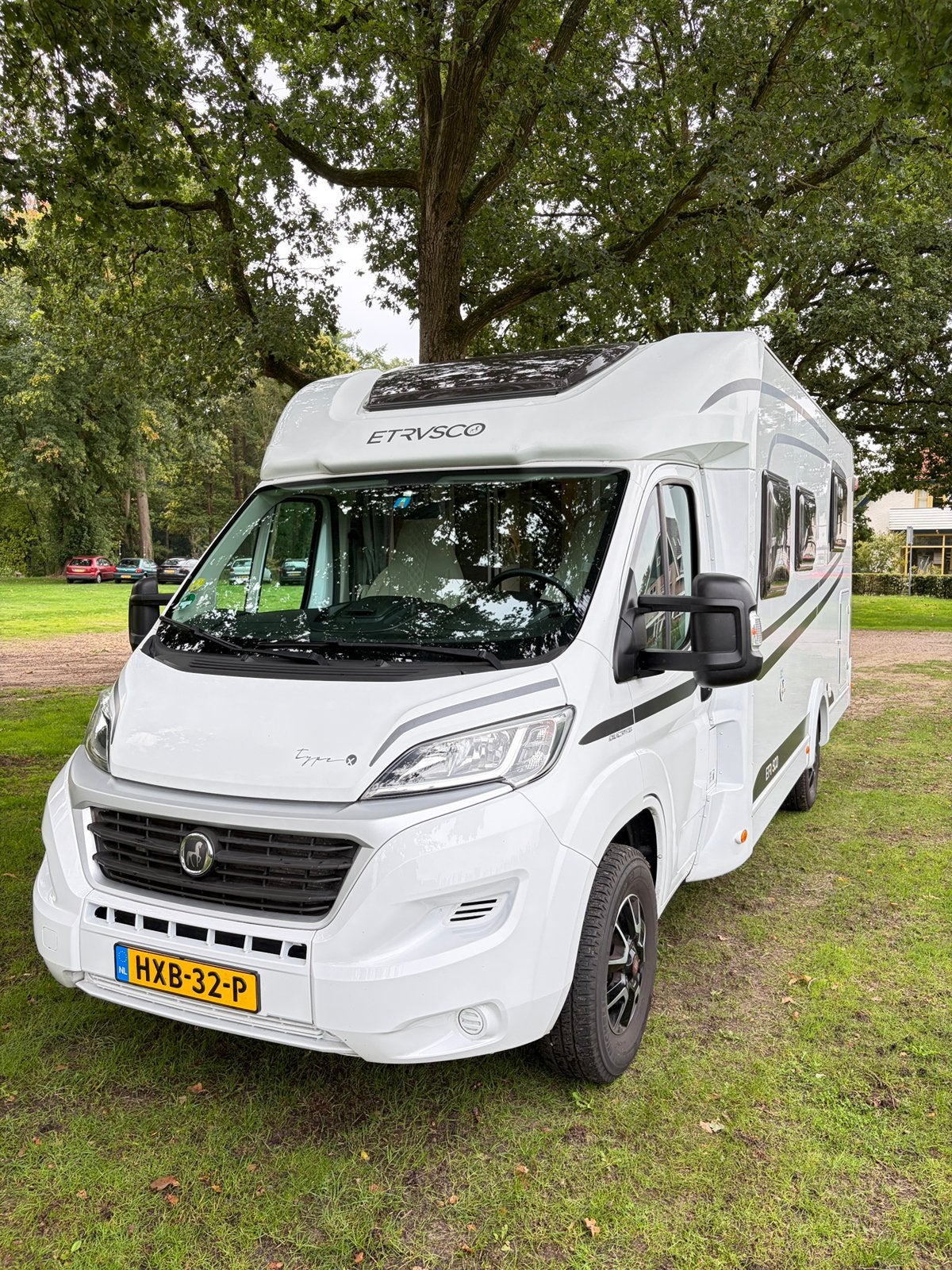 Luxe Etrusco camper huren 2027 4 pers. Vanaf €100 per dag