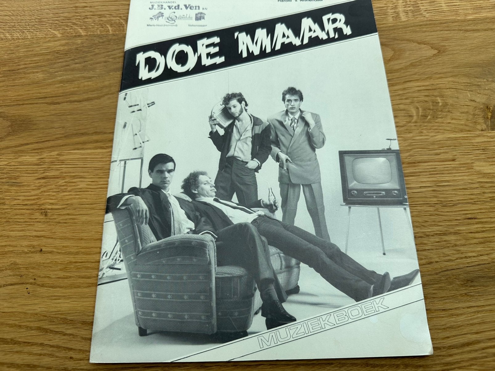 Doe Maar Muziekboek met composities songteksten en verhalen, Boeken, Muziek, Ophalen of Verzenden, Zo goed als nieuw