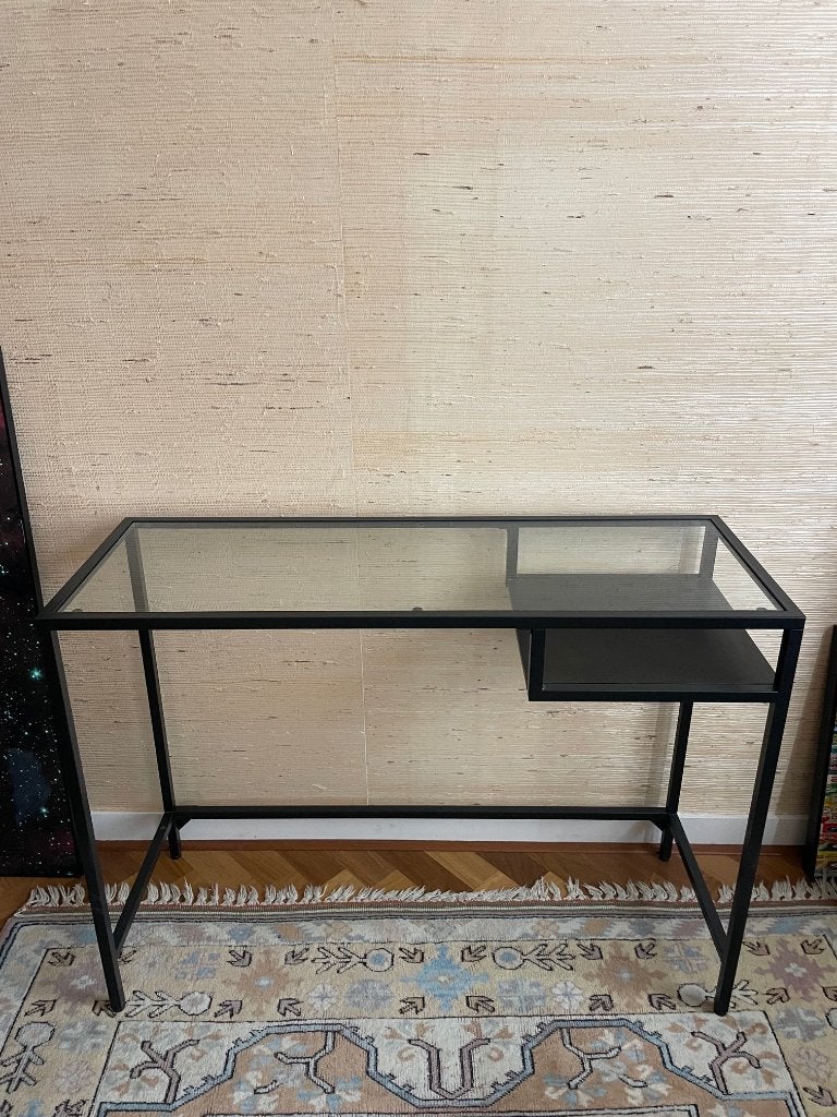 IKEA VITTSJÖ Laptop tafel bijzettafel bureau, Huis en Inrichting, Ophalen, 50 tot 100 cm, 50 tot 100 cm, Zo goed als nieuw