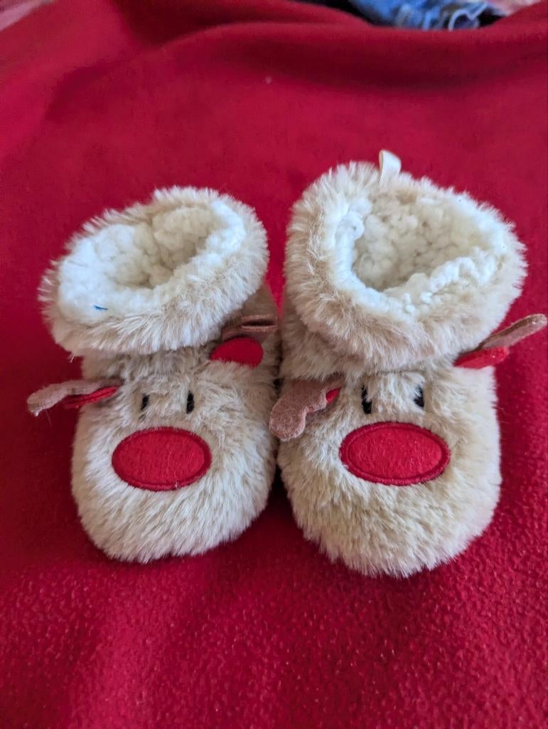 Schattige Rendier Slofjes voor Baby's, Slofjes, Jongetje of Meisje, Ophalen of Verzenden, Zo goed als nieuw