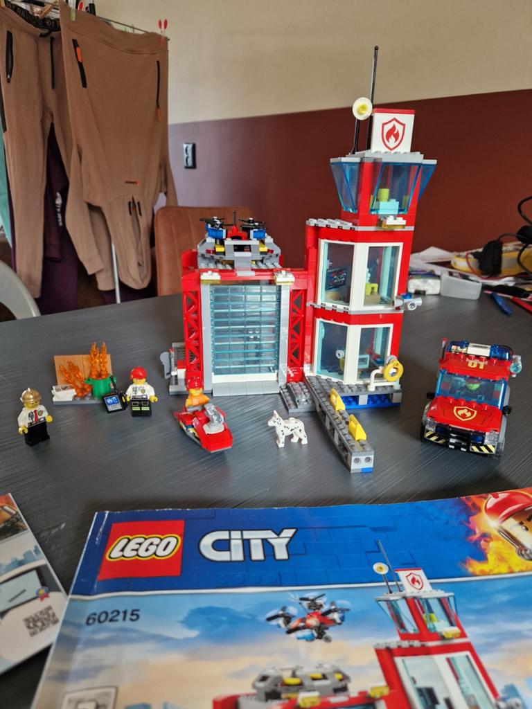 Lego City Brandweerkazerne 60215, Compleet, City, Lego, Ophalen of Verzenden