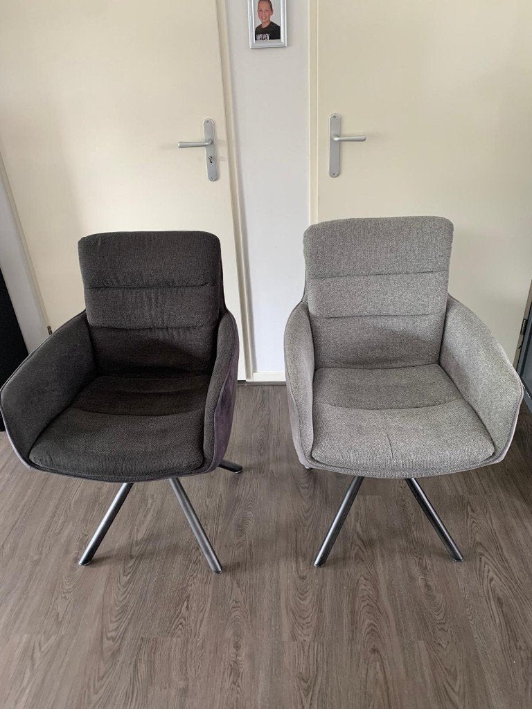 4 eetstoelen draaibaar grijs, Ophalen, Zo goed als nieuw, Grijs, Vier