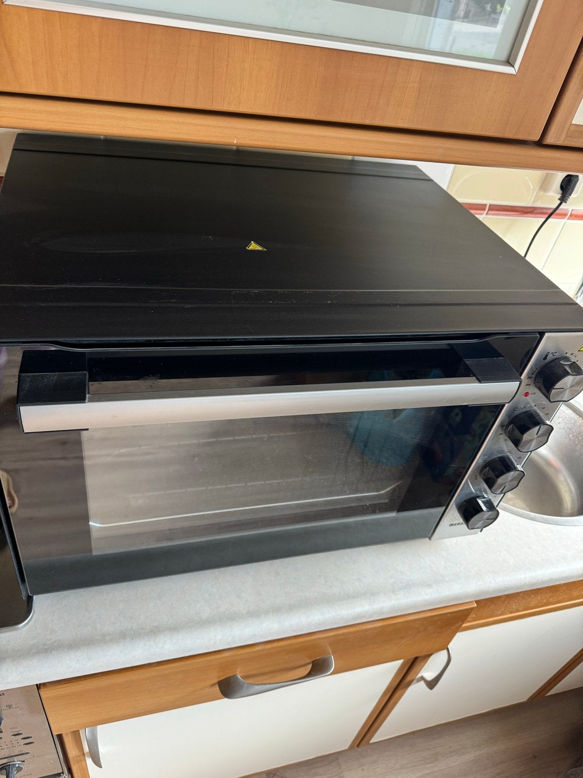 Merkador oven - 70L Oven met Grillfunctie, Ophalen, Minder dan 45 cm, 60 cm of meer, Vrijstaand