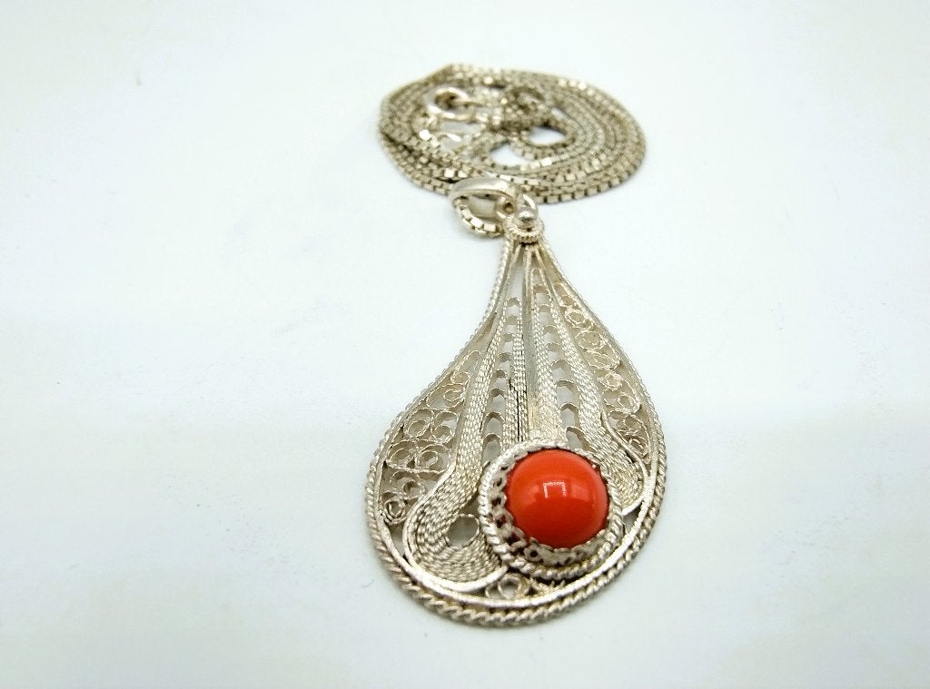 Zilveren ketting met filigrain zilveren hanger, 60 cm, Met hanger, Gebruikt, Info@zilverwebsite.nl, Verzenden