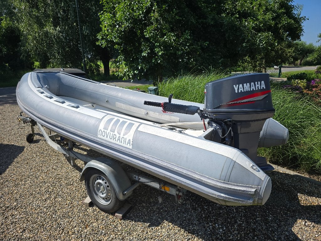 Novurania MX430 met Yamaha 75 handgestuurd, Watersport en Boten, Rubberboten, Gebruikt, Yamaha, 75 pk, Inclusief motor