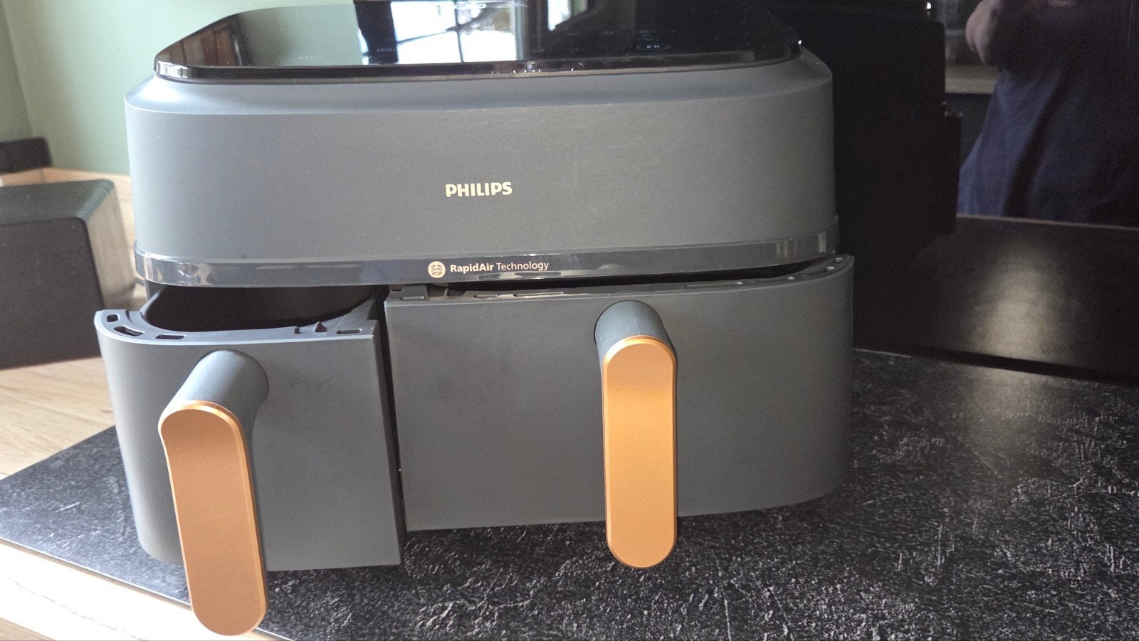 Philips Airfryer 3000 Series Dual Basket NA352/00, Ophalen of Verzenden, Zo goed als nieuw, Airfryer XXL, 1500 gram of meer