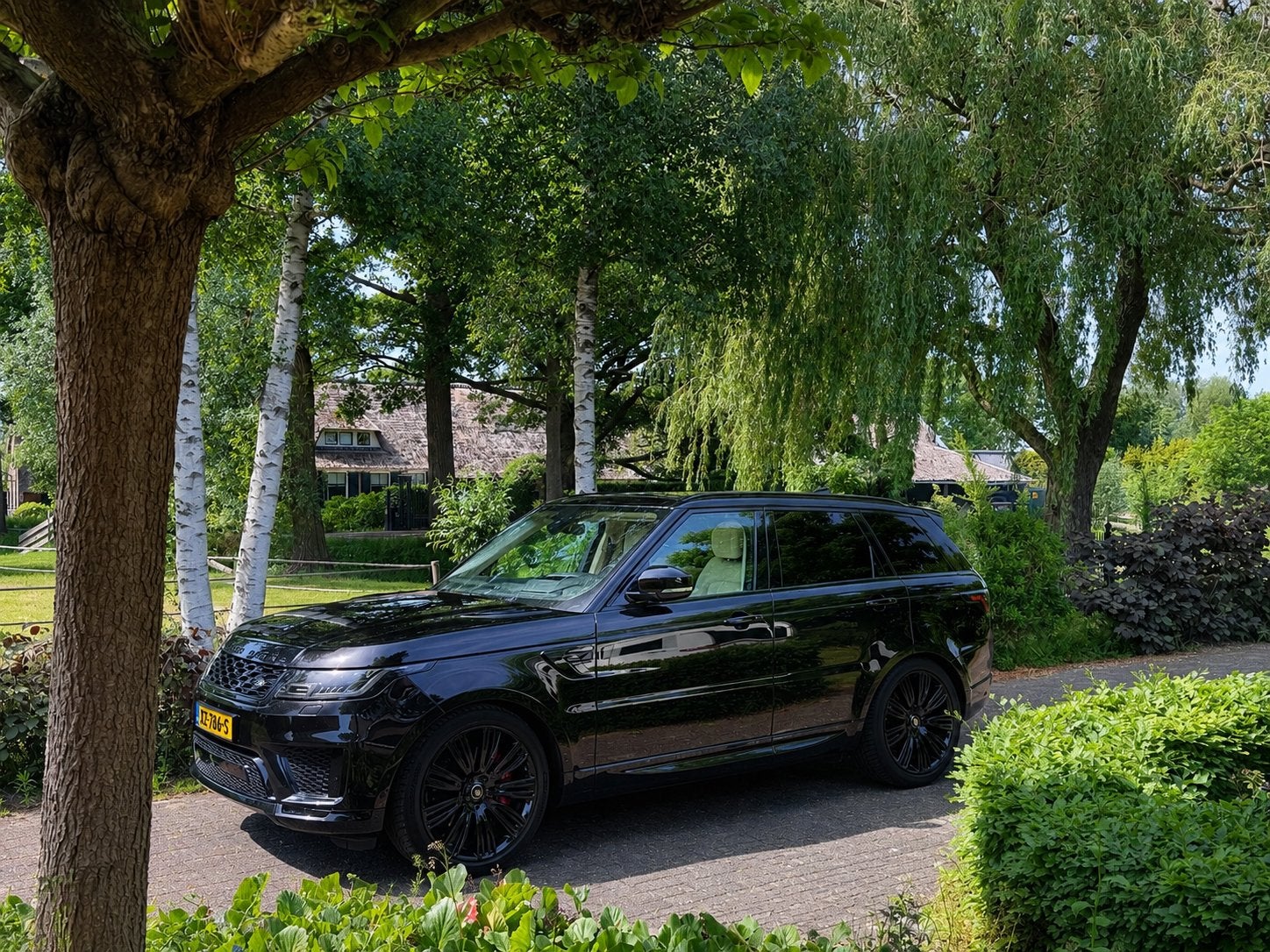 Range Rover Sport P400e HSE Dynamic – 404 pk  | BTW Auto, Auto's, Automaat, 2500 kg, Zwart, Vierwielaandrijving