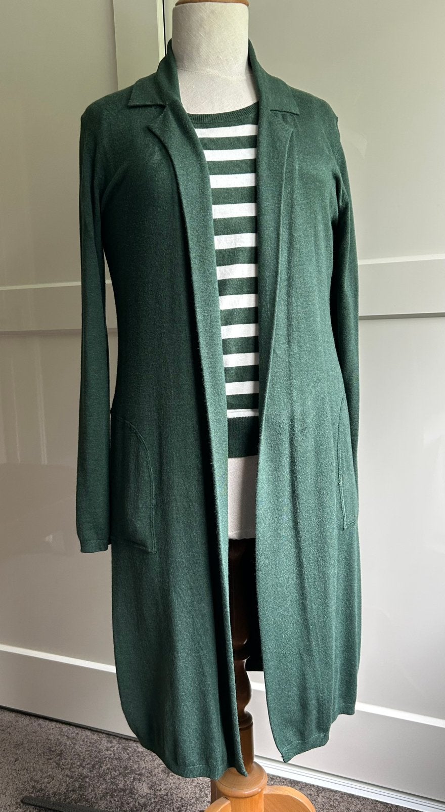Mooi twinset (met lang vest) maat 40 Anna van Toor, Ophalen of Verzenden, Zo goed als nieuw, Maat 38/40 (M)