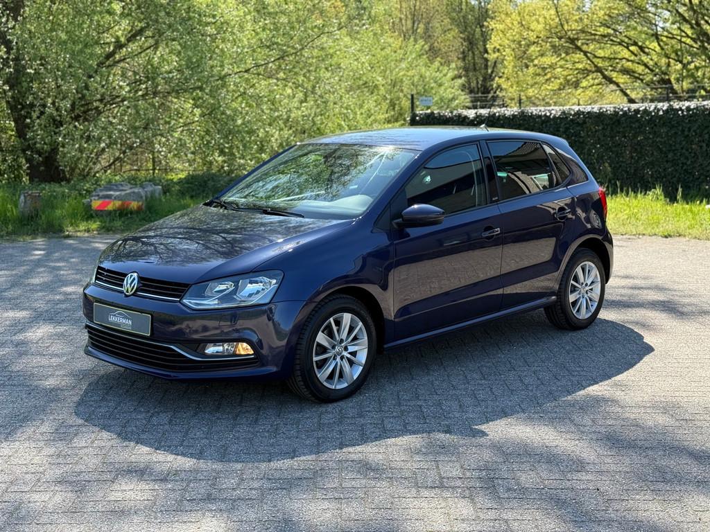 Volkswagen Polo 1.0 High Line STOELVERW I PDC I ZEER MOOI I, Voorwielaandrijving, Gebruikt, 1011 kg, Blauw