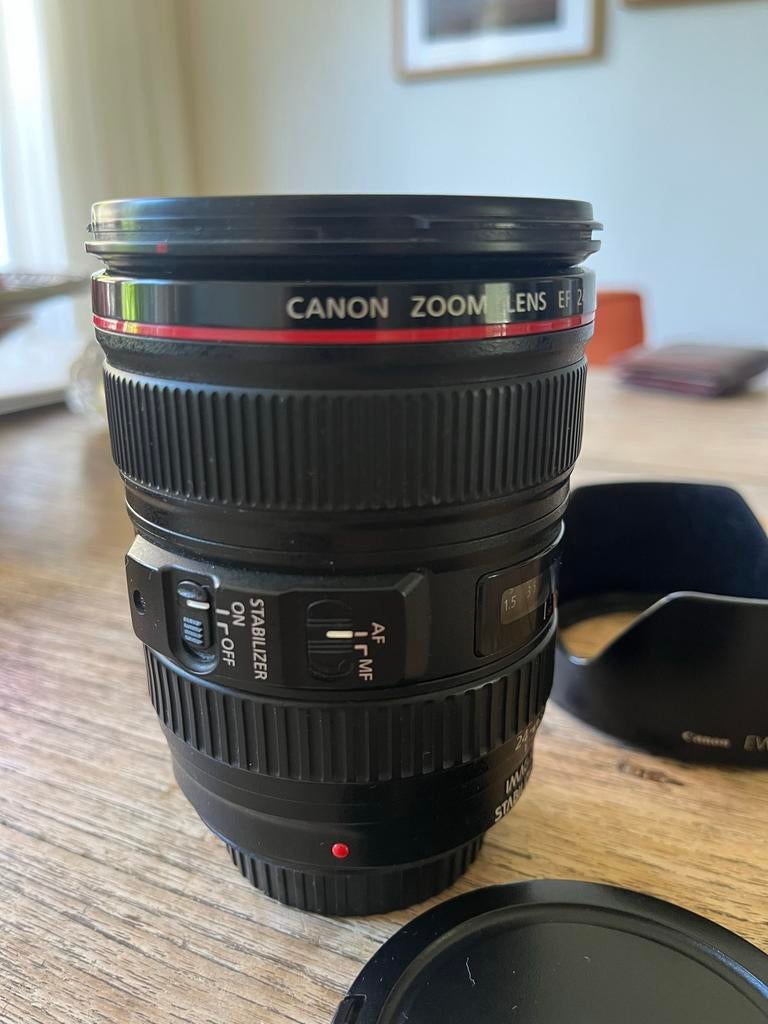 Canon EF 24-105mm f/4L IS USM Lens - Topkwaliteit Zoomlens, Audio, Tv en Foto, Fotografie | Lenzen en Objectieven, Gebruikt, Standaardlens
