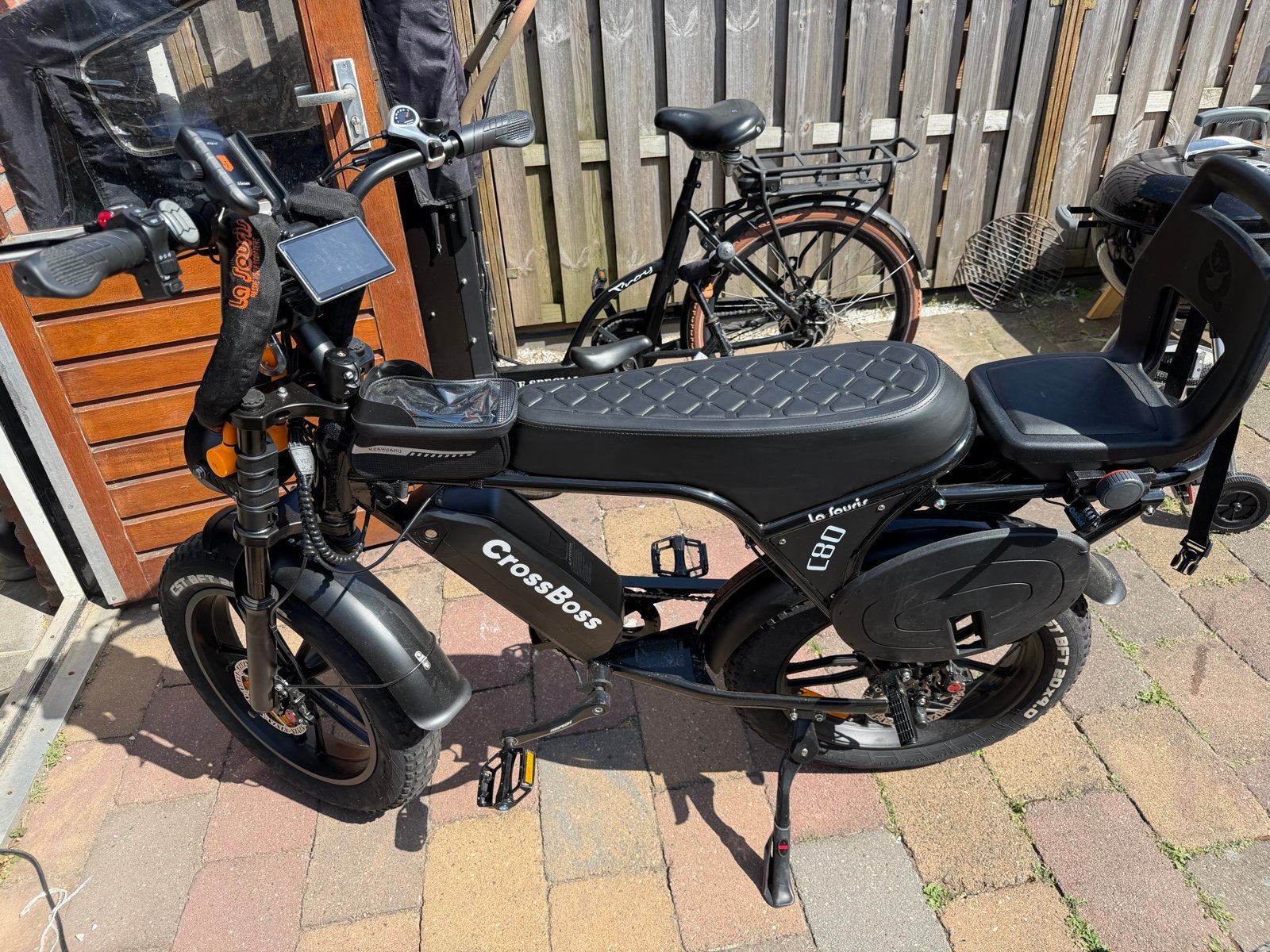 CrossBoss C80 E-bike - Fatbike met kinderzitje, Zo goed als nieuw, 51 tot 55 cm, 50 km per accu of meer, Ophalen