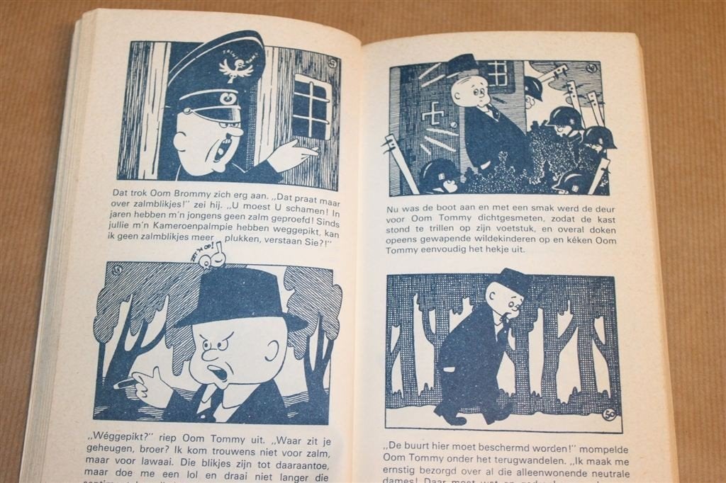 De Sprinkgermanenplaag — Satire over Bezetting [1975], Boeken, Ophalen of Verzenden, Gelezen, Verhalen