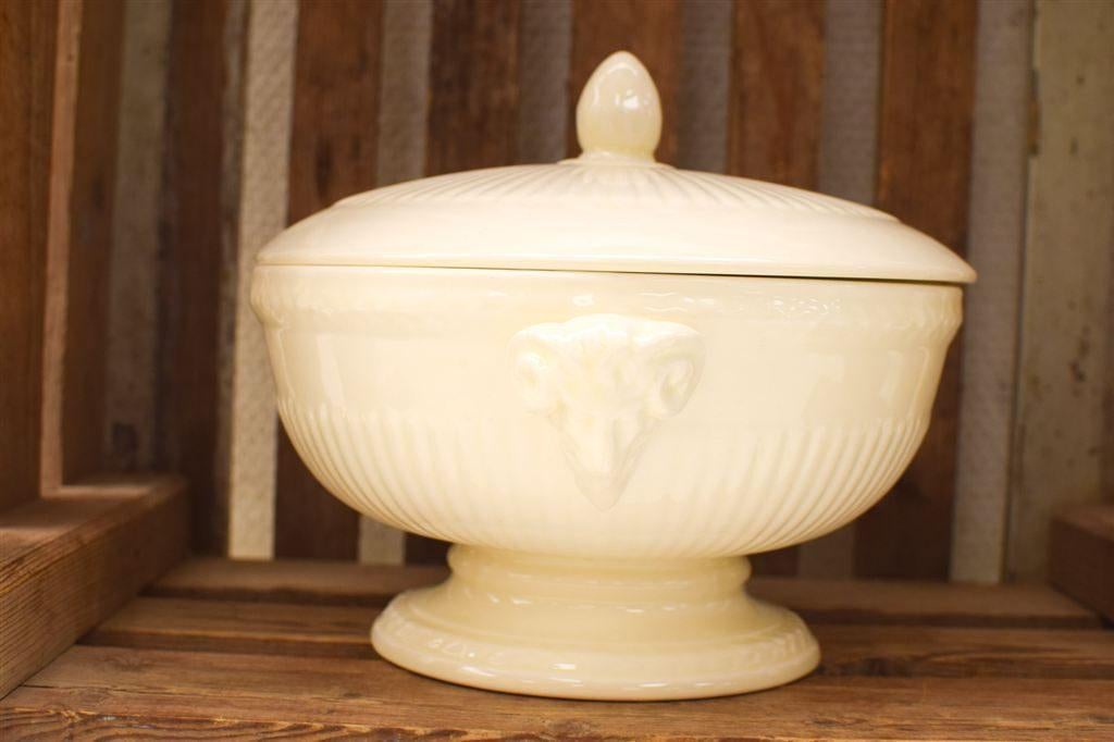 Wedgwood Porseleinen afdekschaal 50282, Gebruikt, Ophalen of Verzenden, Bord(en), Wedgwood