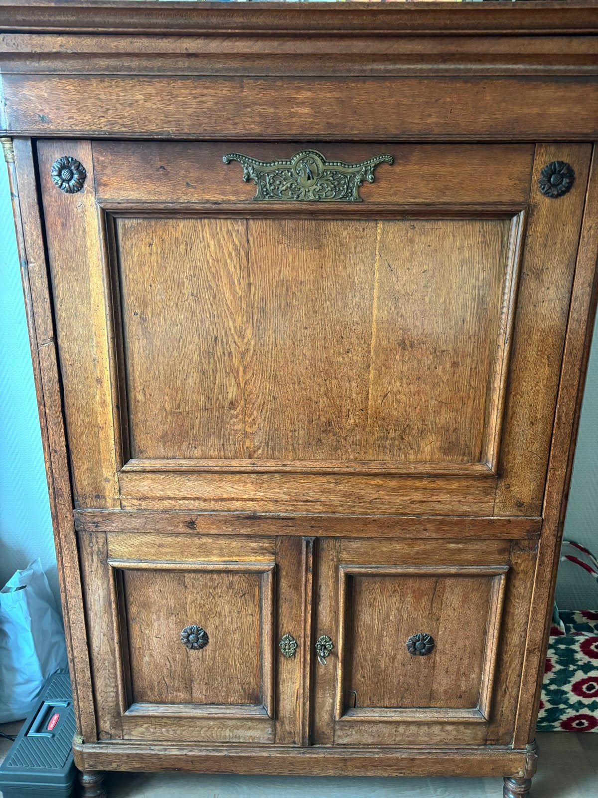 Antieke Secretaire met Lades en Deurtjes, Ophalen
