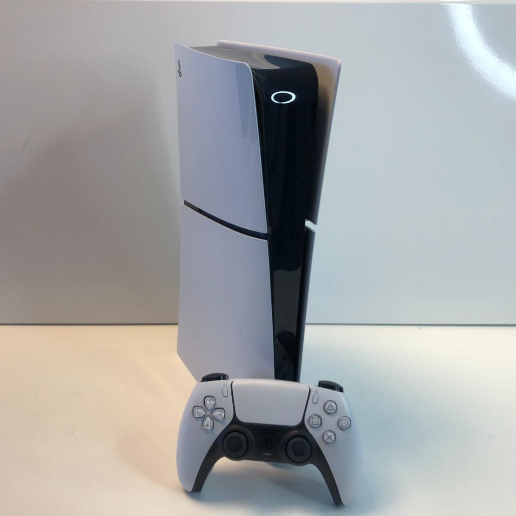 Sony Playstation 5 Slim Digital 1TB | Zeer nette staat!, Sony, Zo goed als nieuw, Support@sony.com, 1-7-1 Konan, Minato-ku
Tokyo 108-0075
Japan