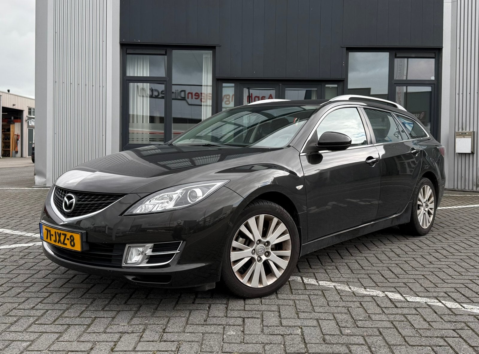 Mazda 6 2.0 Sportbreak 2009 Zwart Navi Led Airco Trekhaak, Auto's, Voorwielaandrijving, Stof, 1550 kg, 4 cilinders