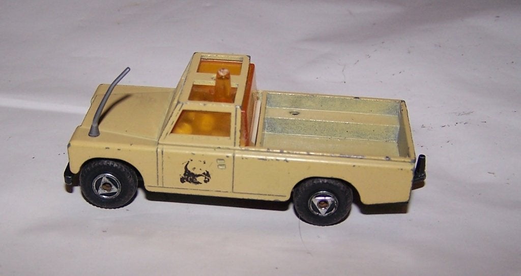 Efsi Landrover model. Izgs., Hobby en Vrije tijd, Modelauto's | 1:87, Ophalen of Verzenden, Zo goed als nieuw, Auto, Efsi