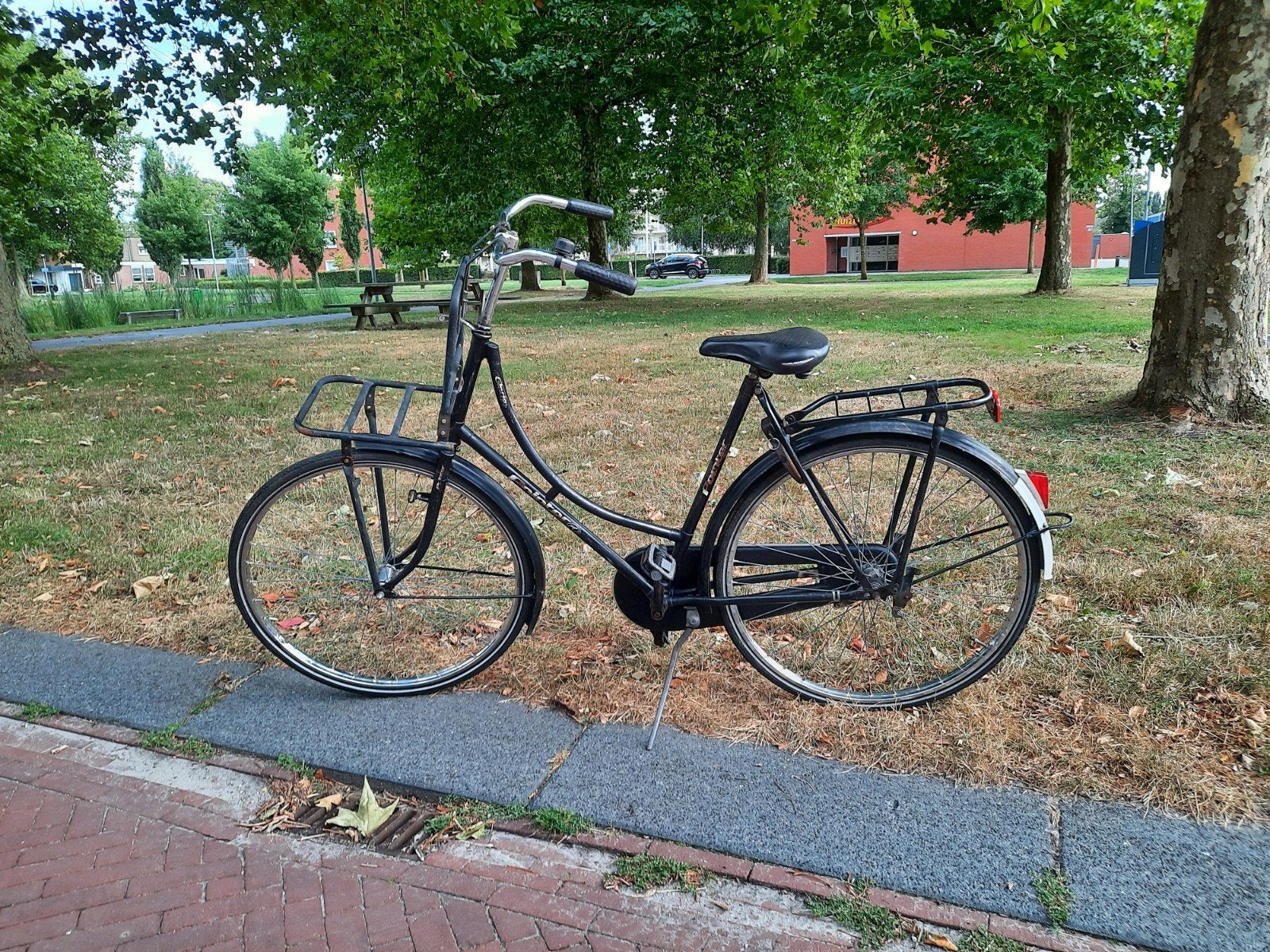 Te koop, 53 tot 56 cm, Ophalen, Zo goed als nieuw