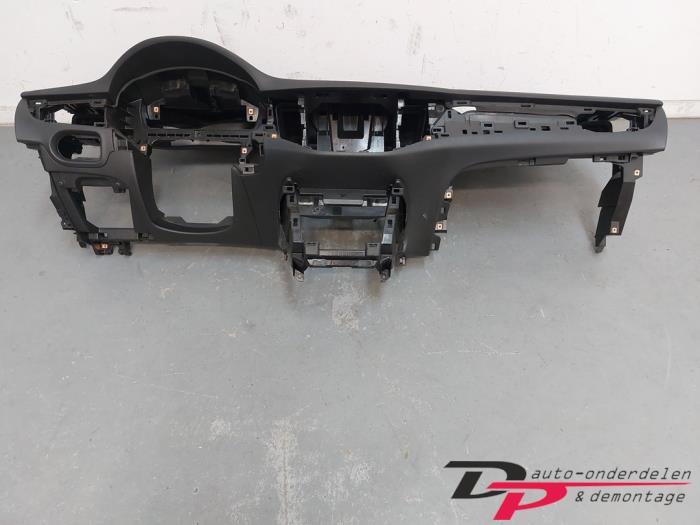 Dashboard van een Opel Astra, Auto-onderdelen, Gebruikt, -, -, Opel
