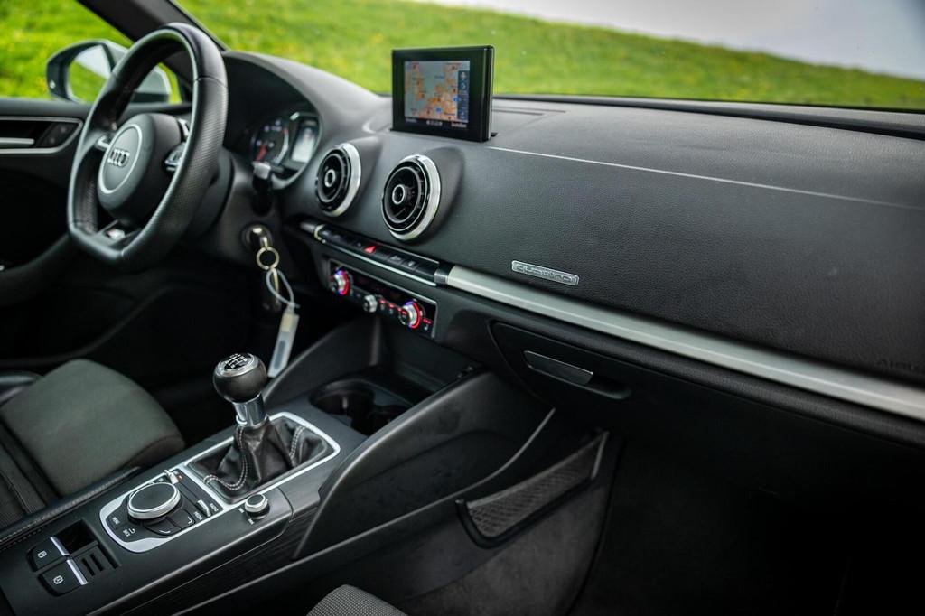 Audi A3 Sportback 2.0 TDI quattro Ambition Pro Line|S3 |Pano, Auto's, 730 kg, Euro 6, 4 cilinders, 150 pk
