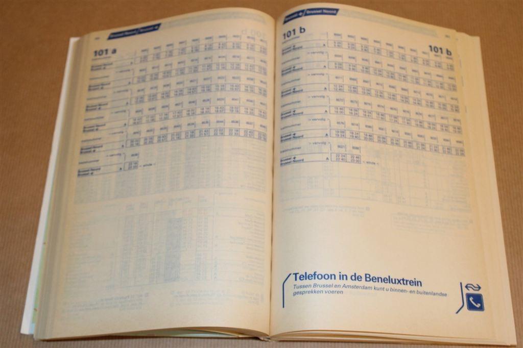 Spoorboekje Buitenland — Nederlandse Spoorwegen [1993–1994], Ophalen of Verzenden, Gelezen, Tractor en Landbouw