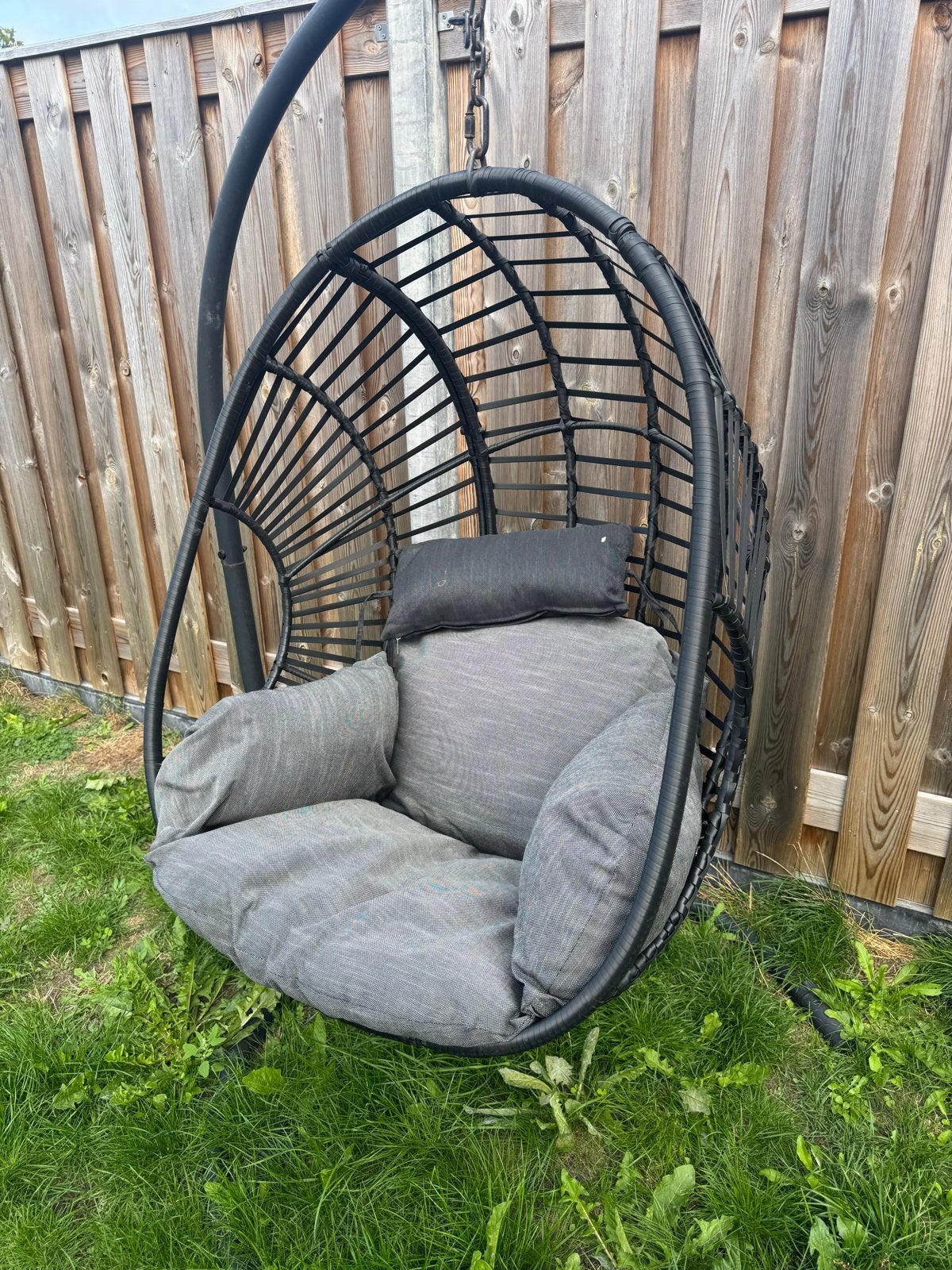 Comfortabele hangstoel met standaard en kussens, Ophalen of Verzenden, Gebruikt, Wicker