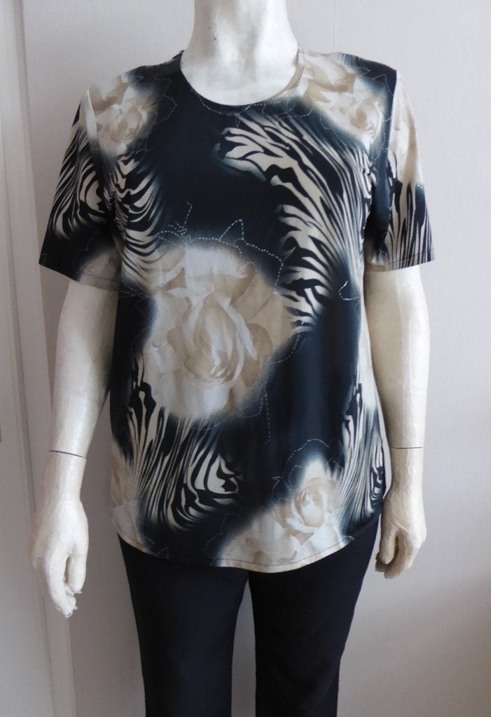 64 .. zgan shirt maat 52, Ophalen of Verzenden, Zo goed als nieuw, Overige kleuren, Shirt of Top