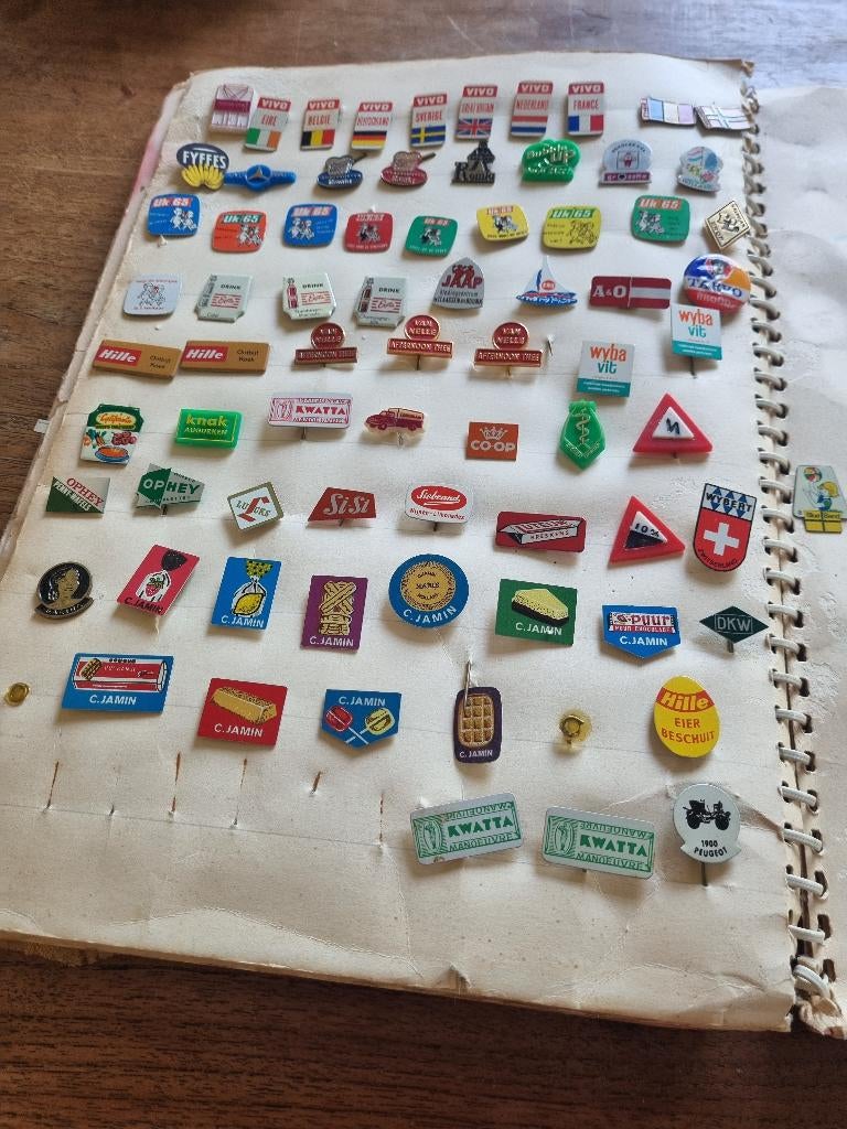 Pins, Ophalen