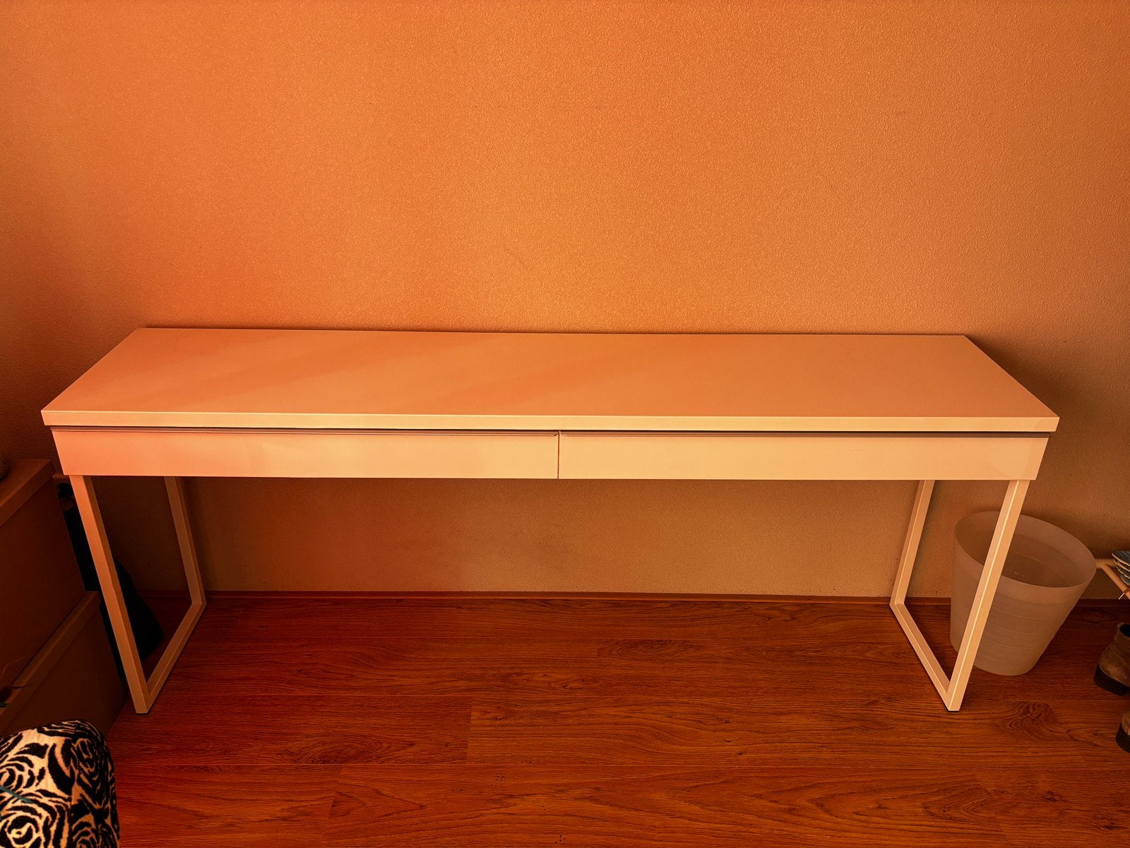 Sidetable/ werktafel/ kaptafel IKEA, Huis en Inrichting, Ophalen, Zo goed als nieuw