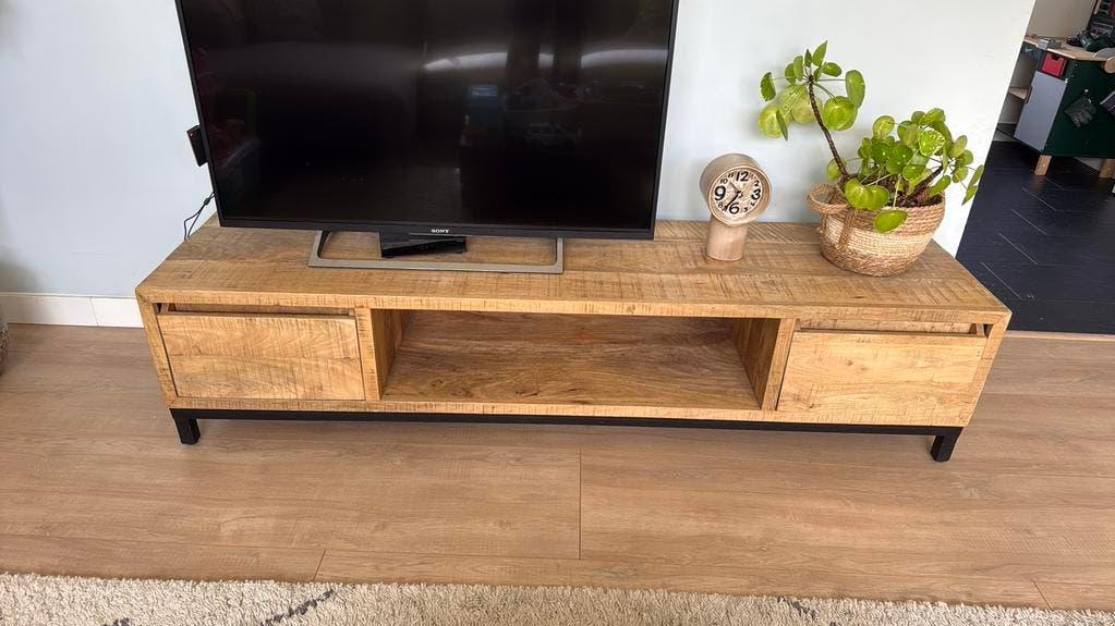 Tv meubel Zen Lifestyle Mangohout Danny, Ophalen, 150 tot 200 cm, Zo goed als nieuw, Minder dan 100 cm