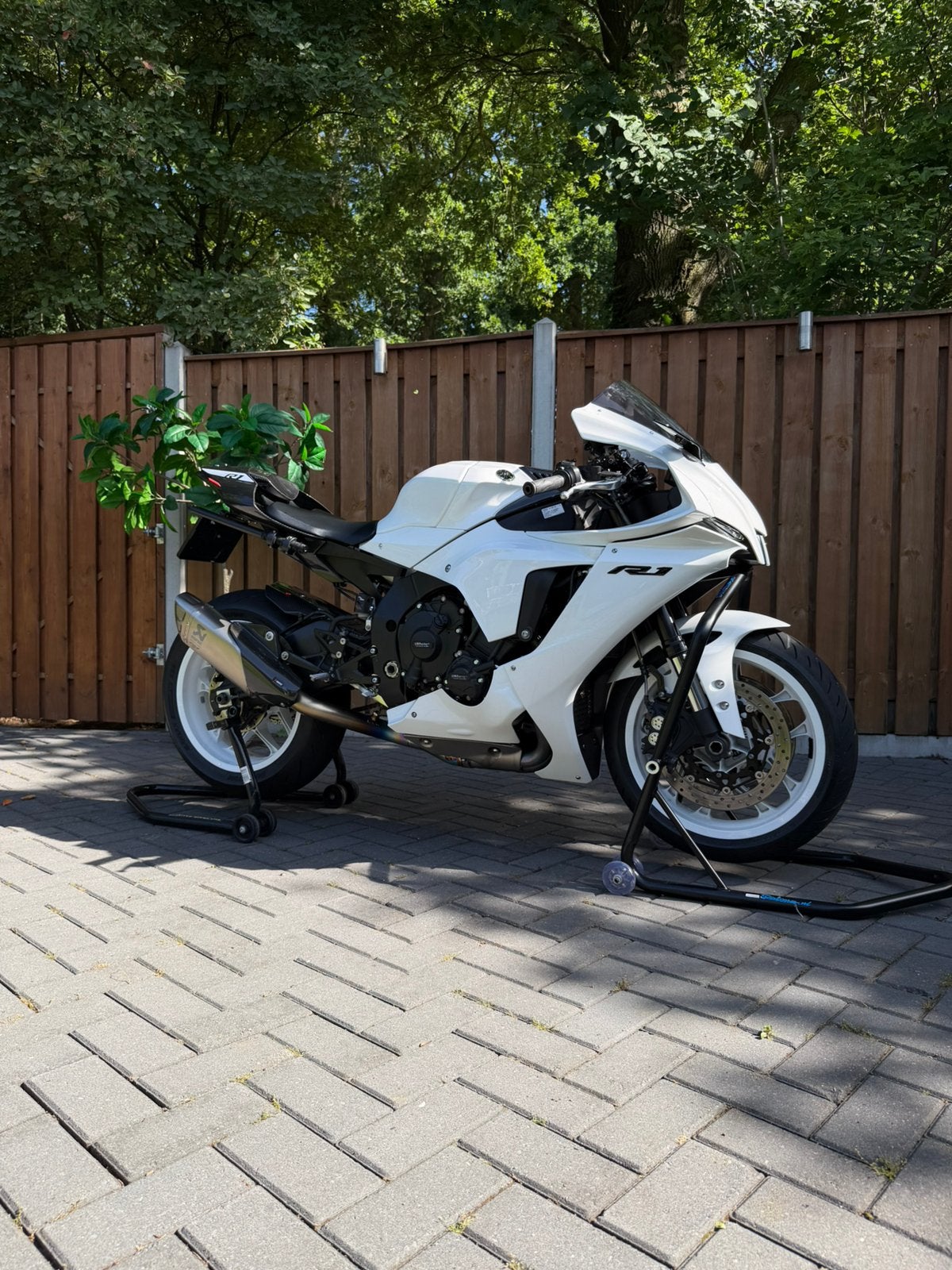 Yamaha YZF-R1 Super Sport BJ 2023, Sportuitlaat, 4 cilinders, Motorrijbewijs A, Gebruikt