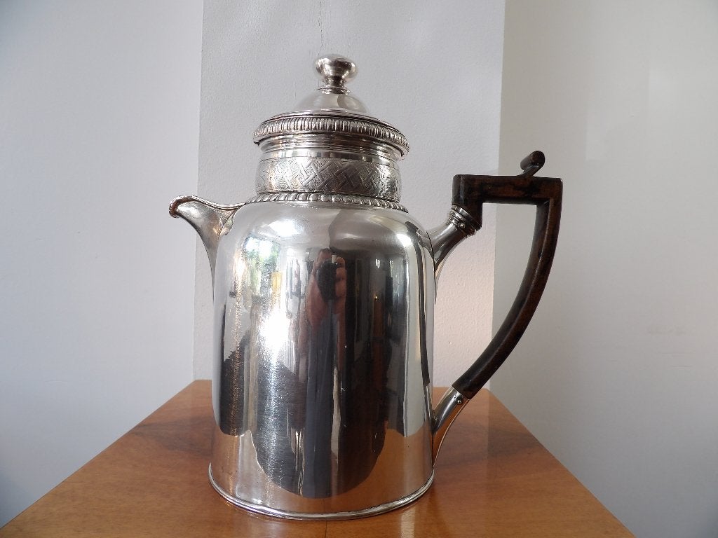 Antieke Engelse Verzilverde Koffie/Theepot Houten Handvat, Ophalen of Verzenden, Zilver