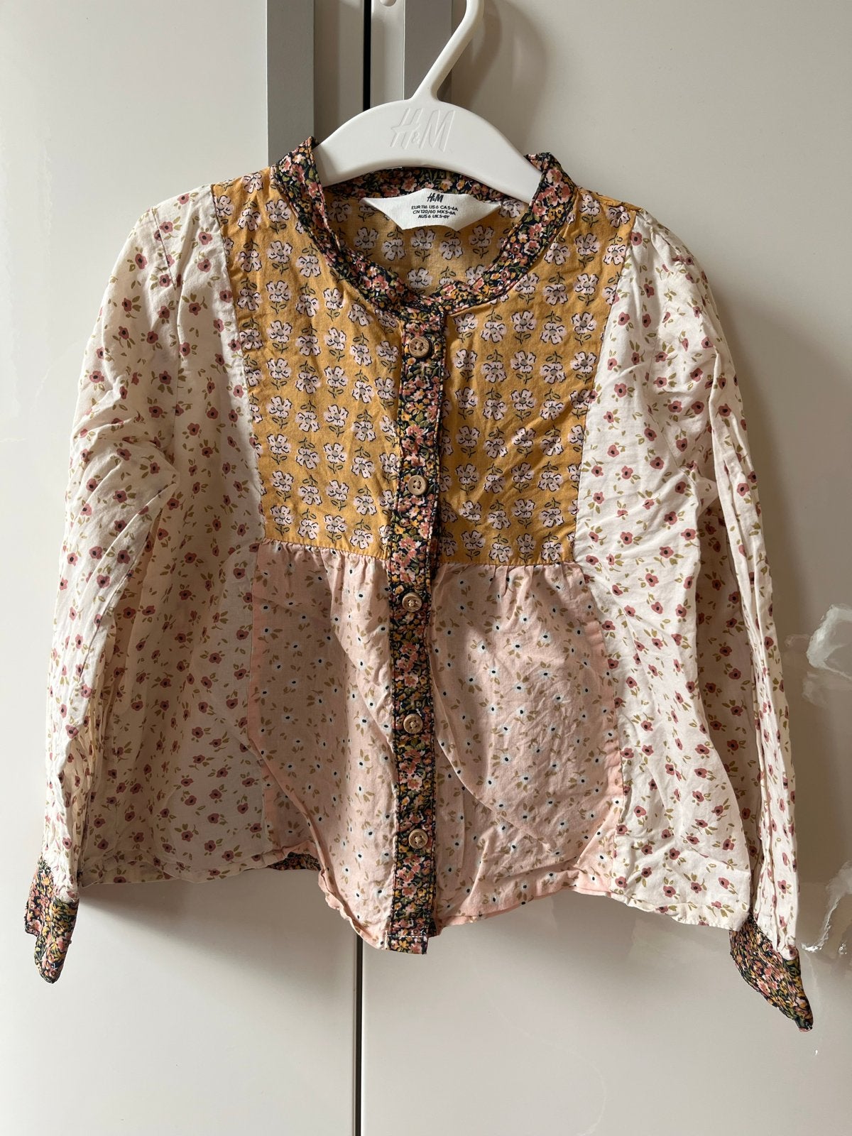 H&M Blouse met bloemenprint voor meisjes, maat 116, Ophalen of Verzenden, Zo goed als nieuw, Meisje, Overhemd of Blouse