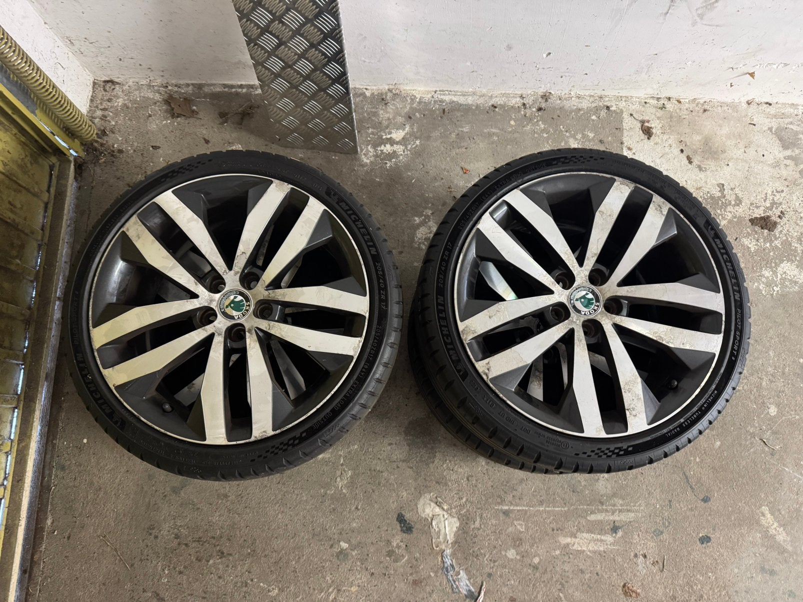Skoda Fabia RS 17” velgen + Michelin Pilot Sport 5 banden, Ophalen, 17 inch, 205 mm, Band(en)
