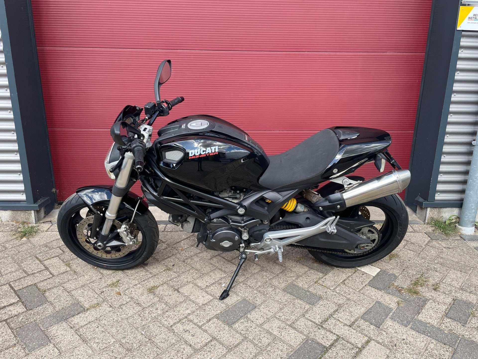 Ducati Monster 696 Plus, Meer dan 35 kW, Toermotor, Handgeschakeld, 696 cc