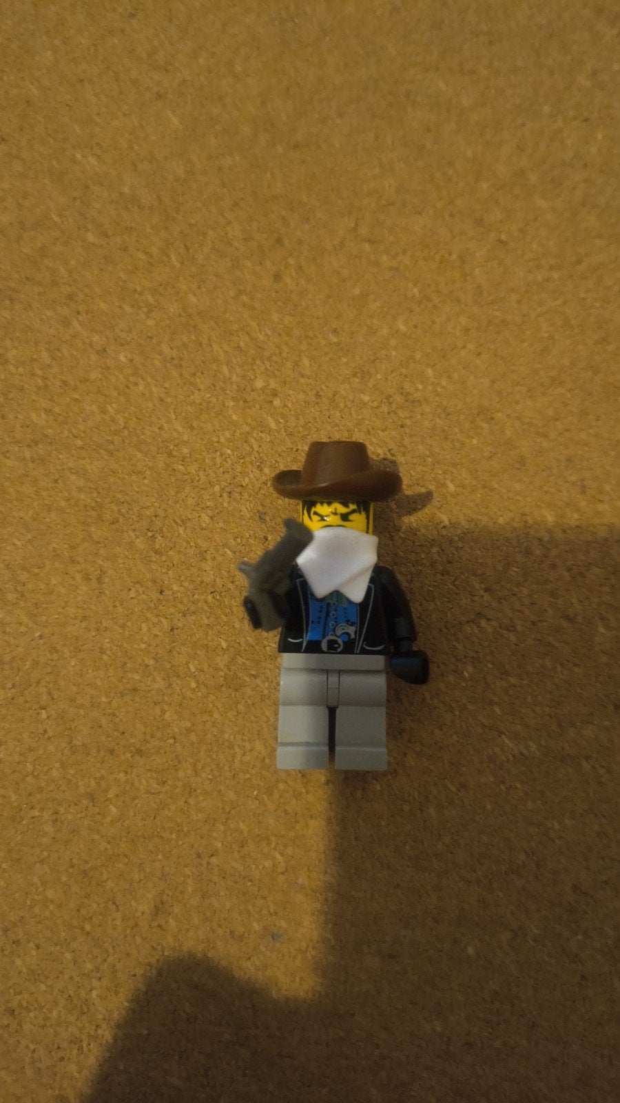 lego western popetje, Verzamelen, Speldjes, Pins en Buttons, Ophalen of Verzenden, Zo goed als nieuw