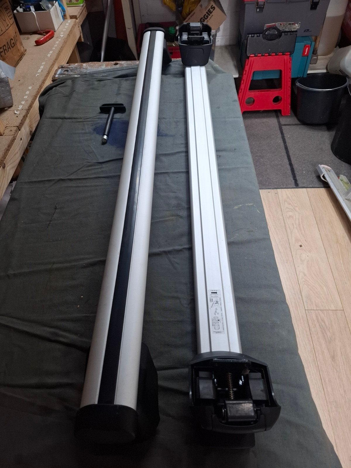 Set AUDI  Q5 DAKDRAGERS, Ophalen