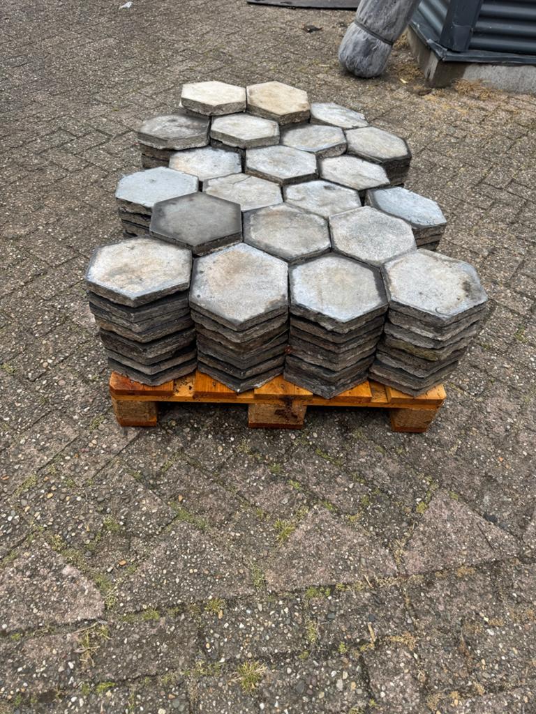 Zeshoekige terrastegels - hardsteen, Antiek en Kunst, Ophalen