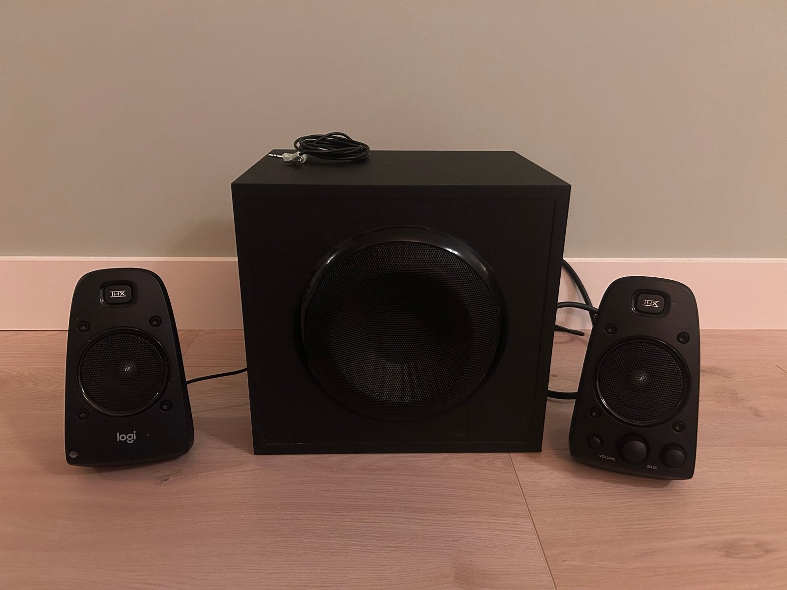 Logitech Z623 2.1 THX Speakerset met Subwoofer, 150 watt of meer, Gebruikt, Logitech, Speakerset